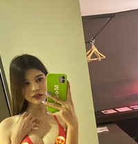 Real and Pure - puta in Makati City
