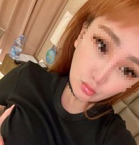 Natural big boobs Honey - escort in Macao