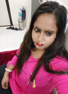 Real & cam service provider - escort agency in Kolkata Photo 1 of 3