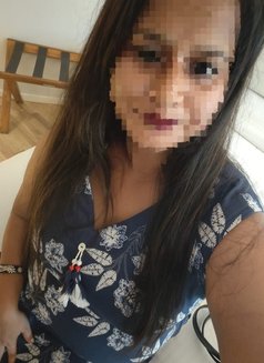 Real & cam service provider - escort agency in Kolkata Photo 2 of 5