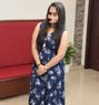 Real & cam service provider - Agencia de putas in Kolkata Photo 8 of 8