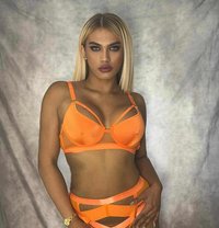 REAL DEAL MAXINE 4 PINNACLE OF HAPPINESS - Transsexual escort in Bangkok