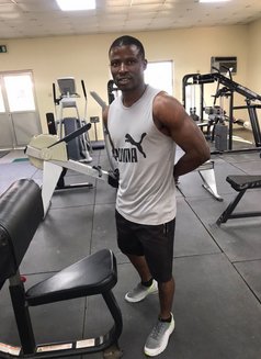 Real Gabbie Massage Spa - Male escort in Lagos, Nigeria Photo 1 of 5