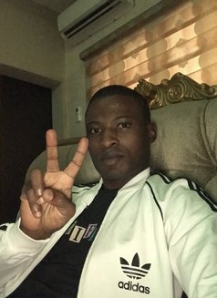 Real Gabbie Massage Spa - Male escort in Lagos, Nigeria Photo 2 of 5