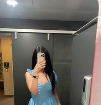 Real Genuine Hot Russian Girls - puta in Gurgaon Photo 3 of 4