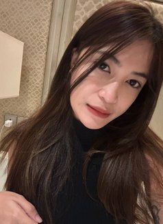 Real Girl Lyka GFE/masseuse - puta in Manila Photo 4 of 6
