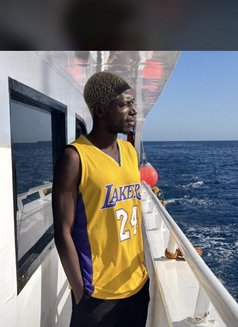 Real - Male escort in Lagos, Nigeria Photo 6 of 9