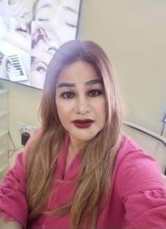 Real Hot Ts Febby - Transsexual escort in Indore Photo 3 of 9