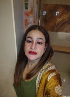 Real Hot Ts Febby - Transsexual escort in Indore Photo 9 of 9