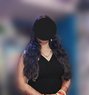 Real Housewife 33 - puta in Pune Photo 1 of 4