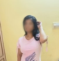 Real Housewife Available for Sex Cash Pa - Transsexual escort in Bangalore