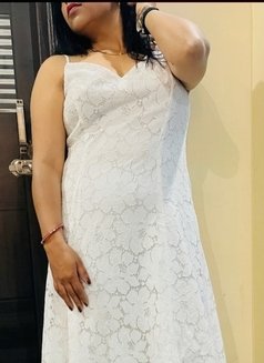 REAL INDEPENDENT HOUSEWIFE IN NOIDA - companion in Noida Photo 3 of 4