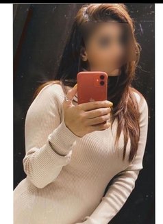 Real Independent - escort in Hyderabad Photo 5 of 8