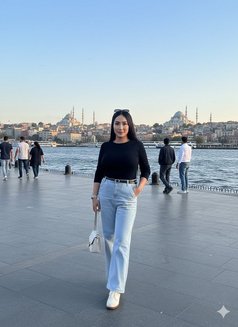 Real Jejee's sweet big dick - Transsexual escort in Riyadh Photo 10 of 13