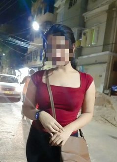 ꧁༒R̳a̳n̳i̳༒꧂ - escort in Chennai Photo 2 of 4