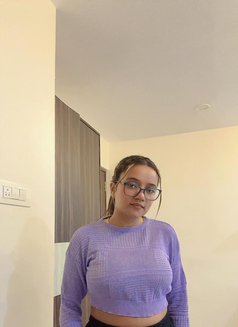 Real Meet and Cam Independent - puta in Mumbai Photo 2 of 3