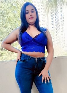 real meet and cam - escort in Mumbai Photo 7 of 11