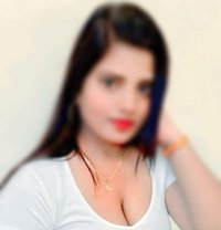 real meet and cam - escort in Mumbai