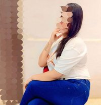 real meet and cam - escort in Mumbai