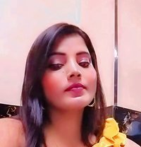 Real Meet and Cam - puta in Mumbai