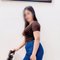 real meet and cam service - escort in Mumbai Photo 1 of 6