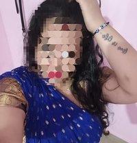 Real meet and cam service - escort in Pune Photo 1 of 1