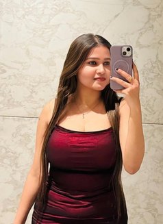 Real Meet and Cam Session - escort in Chennai Photo 1 of 1