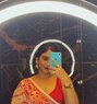 Real Meet and Cam Session - puta in Hyderabad Photo 1 of 3