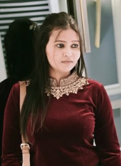 Real Meet and Cam Session - puta in Pune Photo 1 of 1