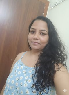 Real Meet and Cam Session - escort in Hyderabad Photo 1 of 1