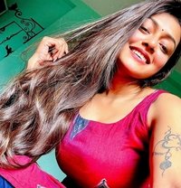 Real Meet and cam session - escort in Hyderabad
