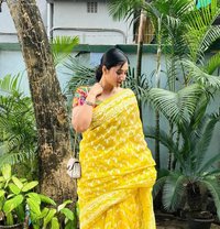 (Independent)paid cam available - escort in Kochi