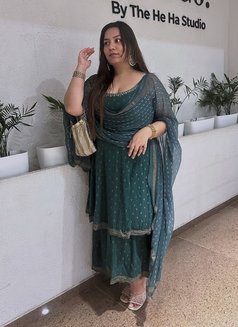 Real Meet and Cam Session - escort in Kochi Photo 3 of 5
