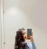real meet and cam show - escort in Chennai Photo 2 of 3