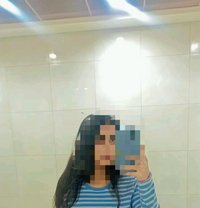 real meet and cam show - puta in Bangalore