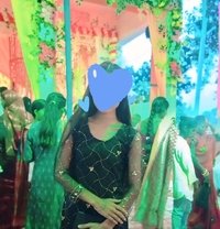 Sonali (Real Meet and Cam Show) - puta in Hyderabad