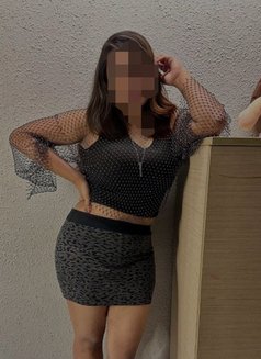 Real meet and cam show - escort in Chennai Photo 1 of 2