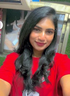 real meet and cam show - escort in Pondicherry Photo 1 of 1