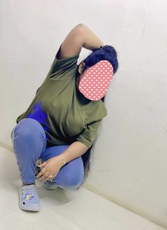 real meet and cam show - escort in Pune Photo 3 of 3