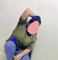 real meet and cam show - escort in Chennai