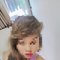 real meet and cam show - puta in Pune Photo 4 of 4
