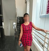 Real meet and cam show - escort in Pune
