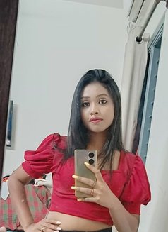 Real meet and cam show - escort in Vijayawada Photo 2 of 3