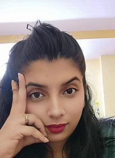 Real meet and cam show - escort in Chennai Photo 1 of 2