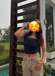 ꧁🦋 REAL MEAT AND CAM SHOW - puta in Bangalore Photo 1 of 4