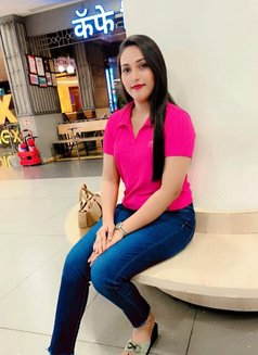 Real Meet and Live Cam - escort in Mumbai Photo 1 of 5