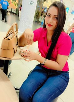 Real Meet and Live Cam - escort in Mumbai Photo 2 of 5