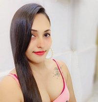 Real Meet and Live Cam - escort in Mumbai