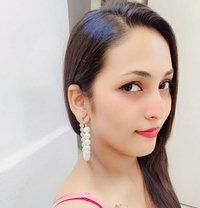Real Meet and Live Cam - escort in Mumbai