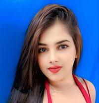 Real Meet and Live Cam - escort in Mumbai